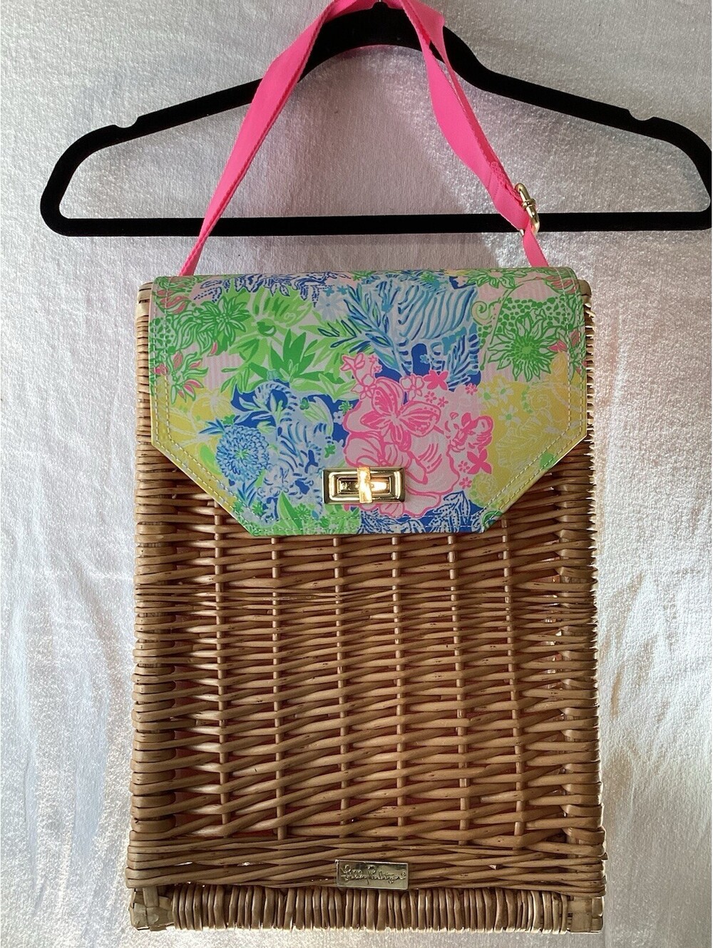 60th Anniversary Lilly Pulitzer Wicker Wine Carrier Picnic Basket NWOT